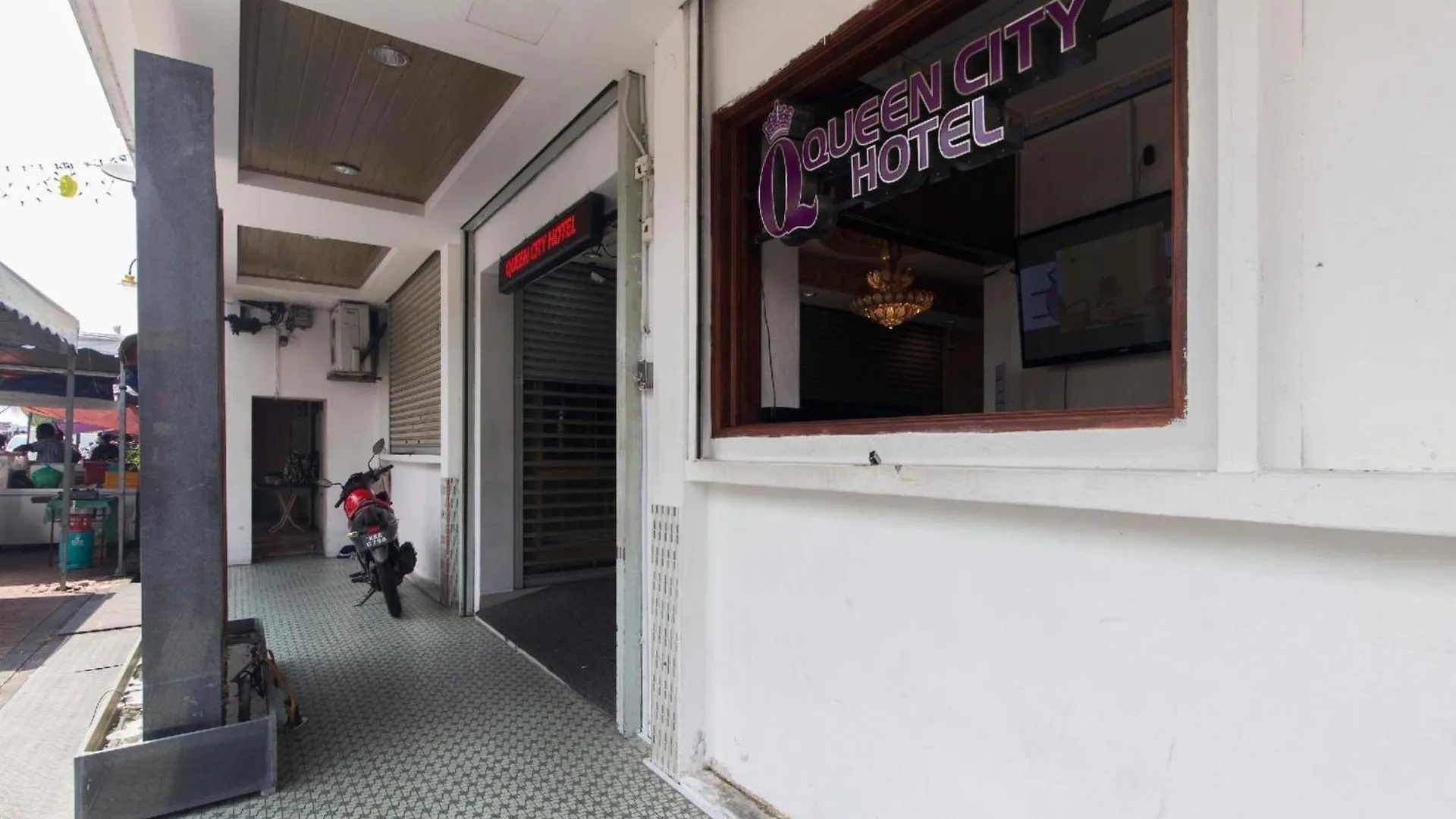 **  Super Oyo 998 Queen City Hotel George Town Malesia