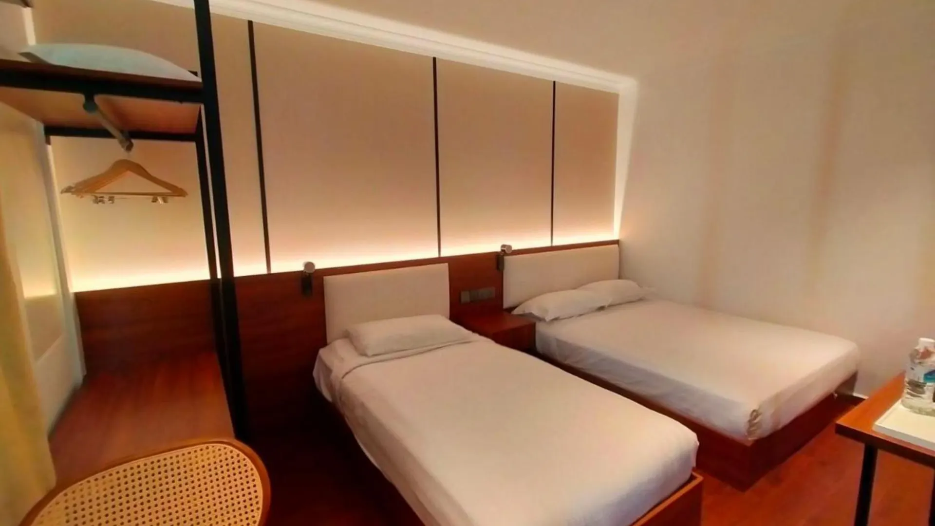 Super Oyo 998 Queen City Hotel George Town