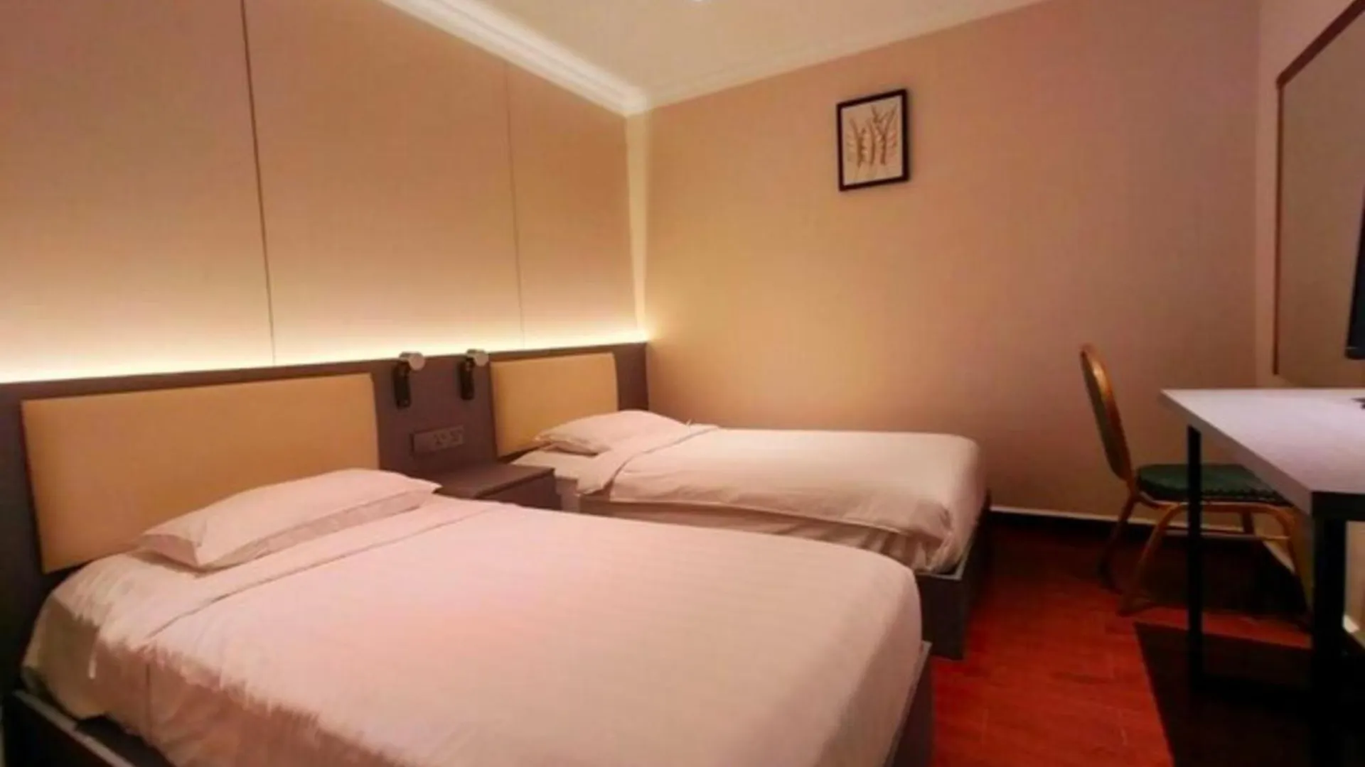 Super Oyo 998 Queen City Hotel George Town 2*,  Malesia