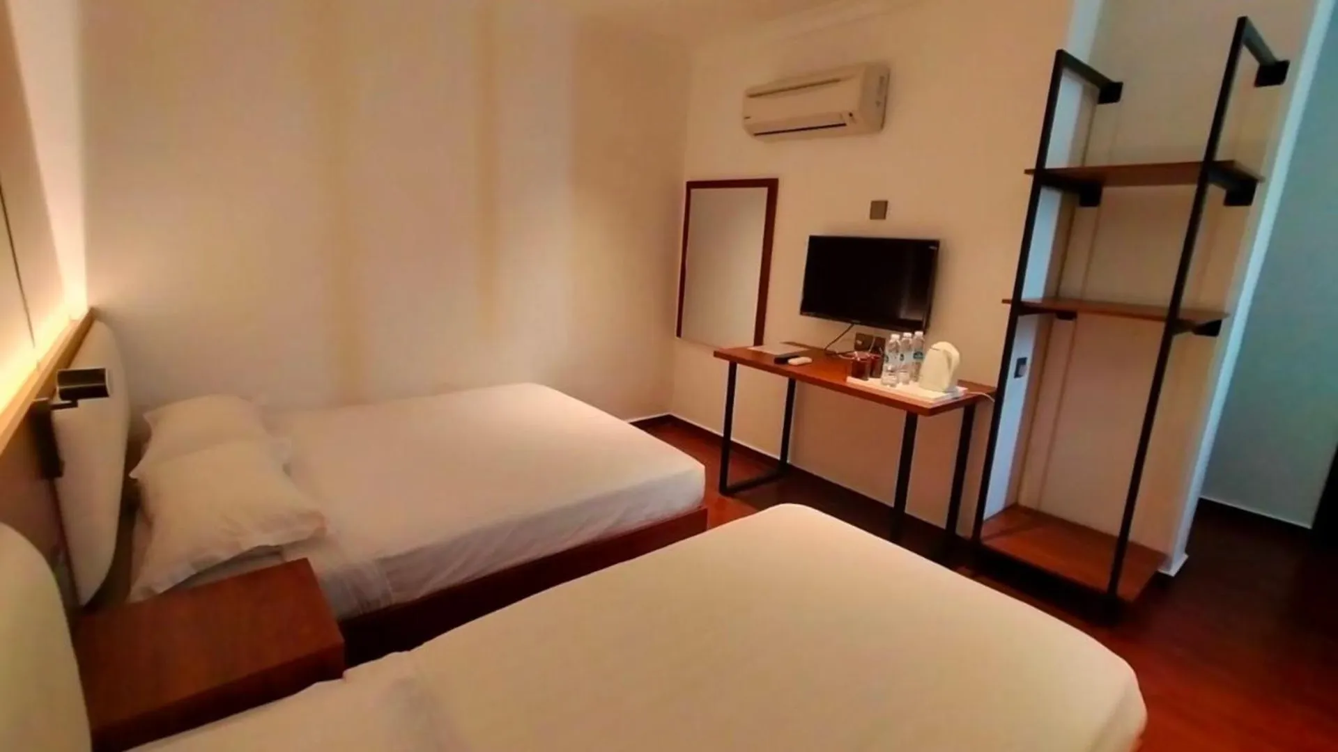 Super Oyo 998 Queen City Hotel George Town 2*,